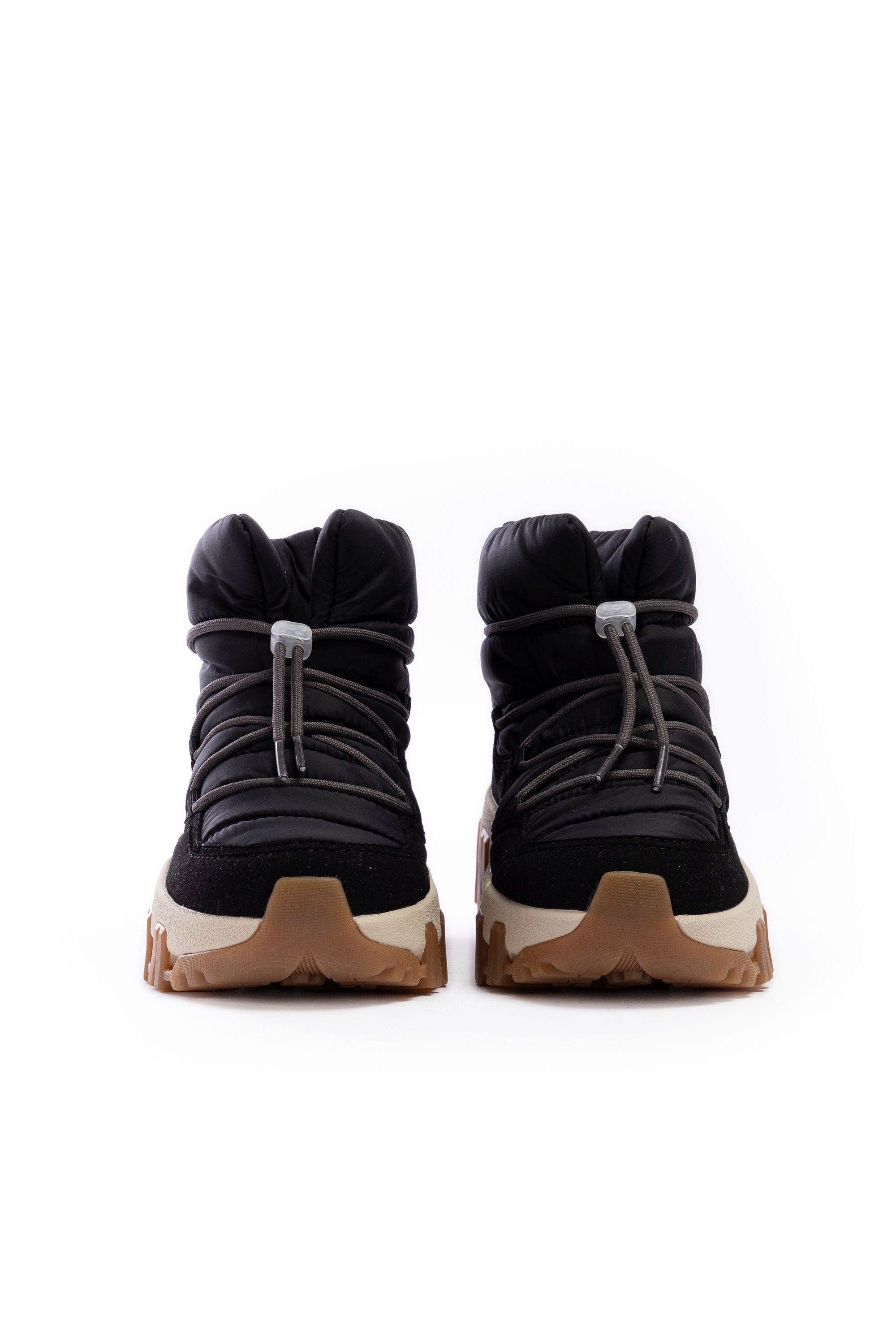 P448 Aspen Boot, Alternate, color, Black