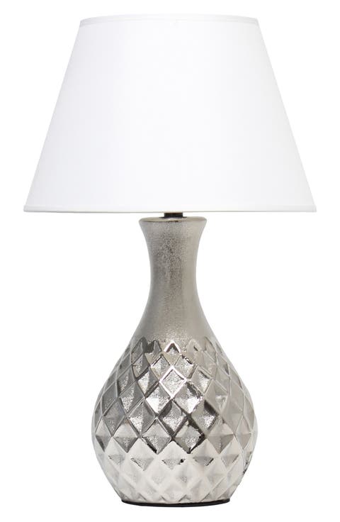 Diamond-Cut Table Lamp