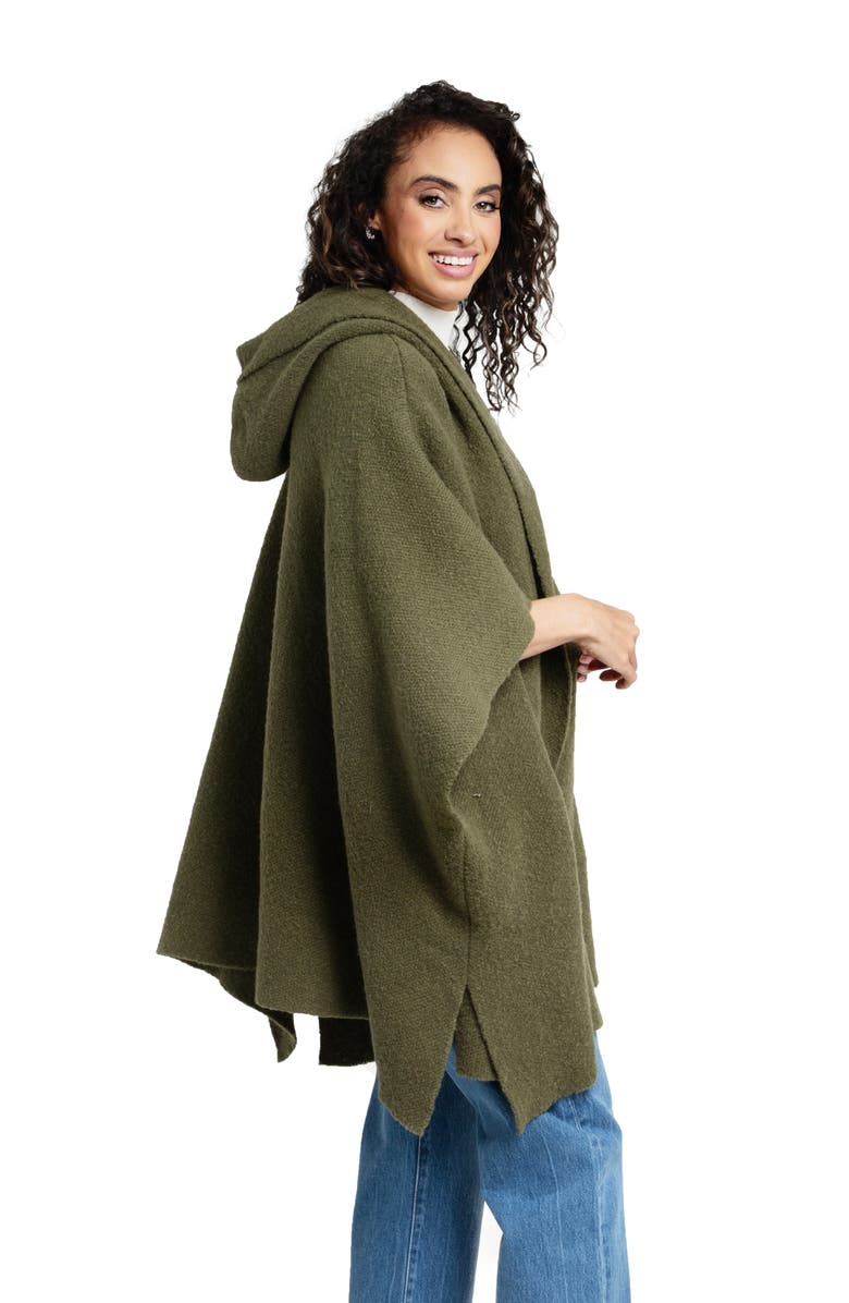 Oversize Hooded Topper