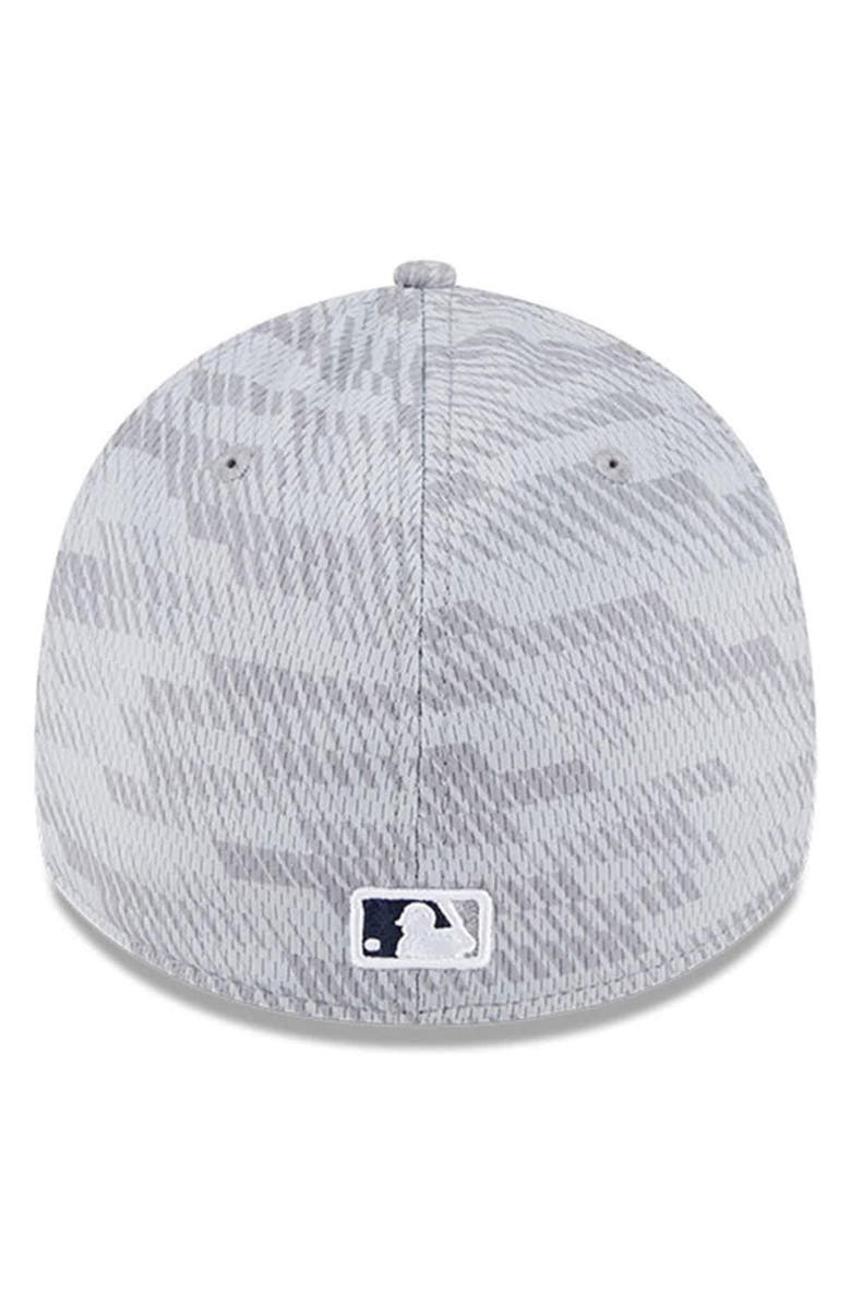 New Era Men's New Era Gray New York Yankees 2025 MLB Clubhouse 39THIRTY Flex Hat, Alternate, color, 