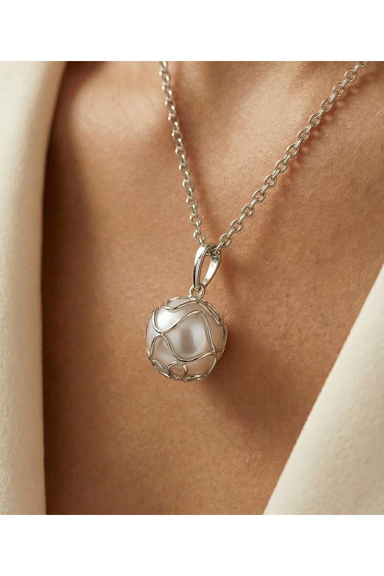 Japanese Akoya Pearl Cora Pendant, Alternate, color, White Gold