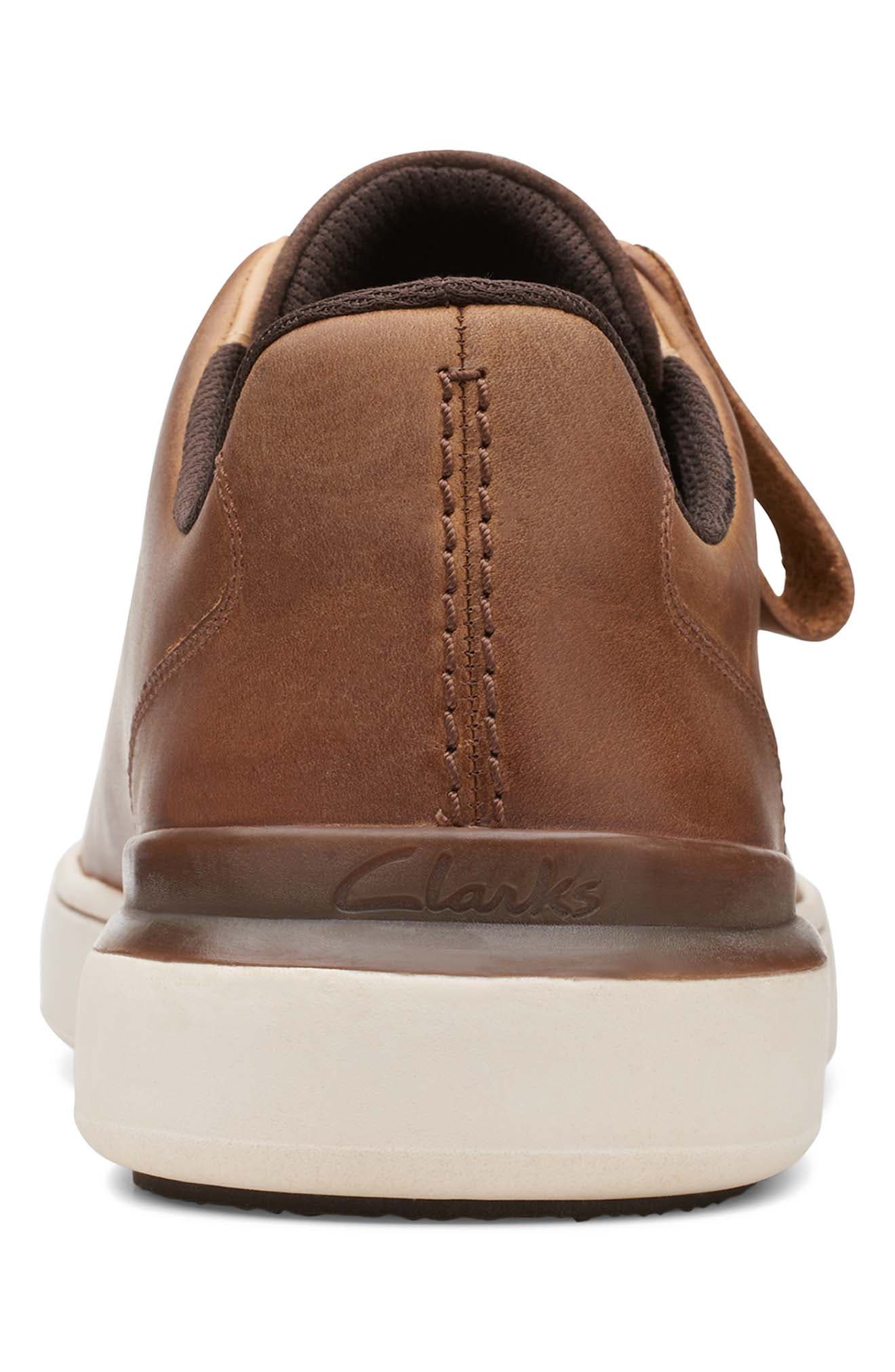 Clarks<sup>®</sup> Courtlite Sneaker, Alternate, color, 