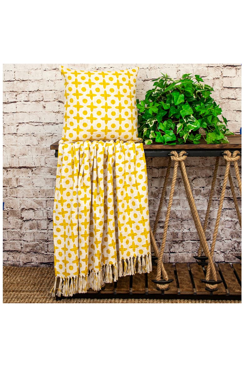 Geometric Decorative Throw Pillow, Alternate, color, YELLOW