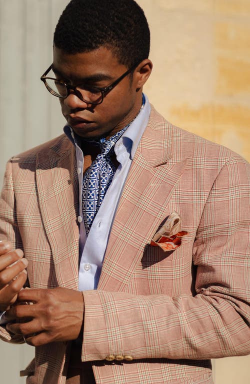 Elizabetta Noto In Orange