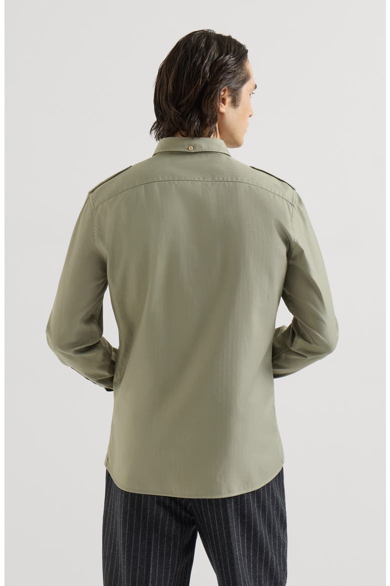 Garment-dyed shirt in cotton chevron with spread collar, epaulettes and chest pockets, Alternate, color, Military