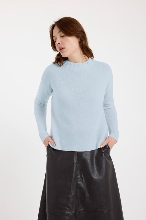 Pearl Crew Neck 100% Cashmere Sweater