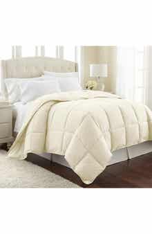SOUTHSHORE FINE LINENS Vilano Down Alternative Comforter