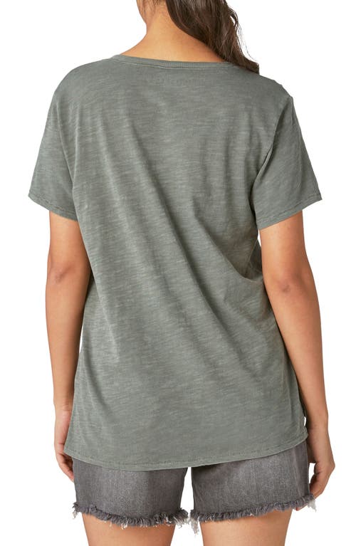 LUCKY BRAND LUCKY BRAND CLASSIC V-NECK COTTON BLEND T-SHIRT