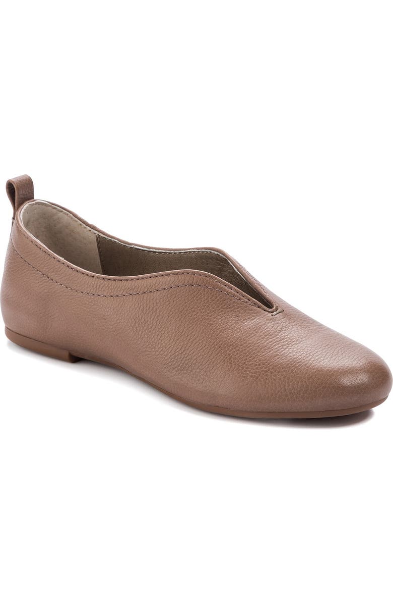 LUCCA LANE Bayla Round Toe Flat, Main, color,