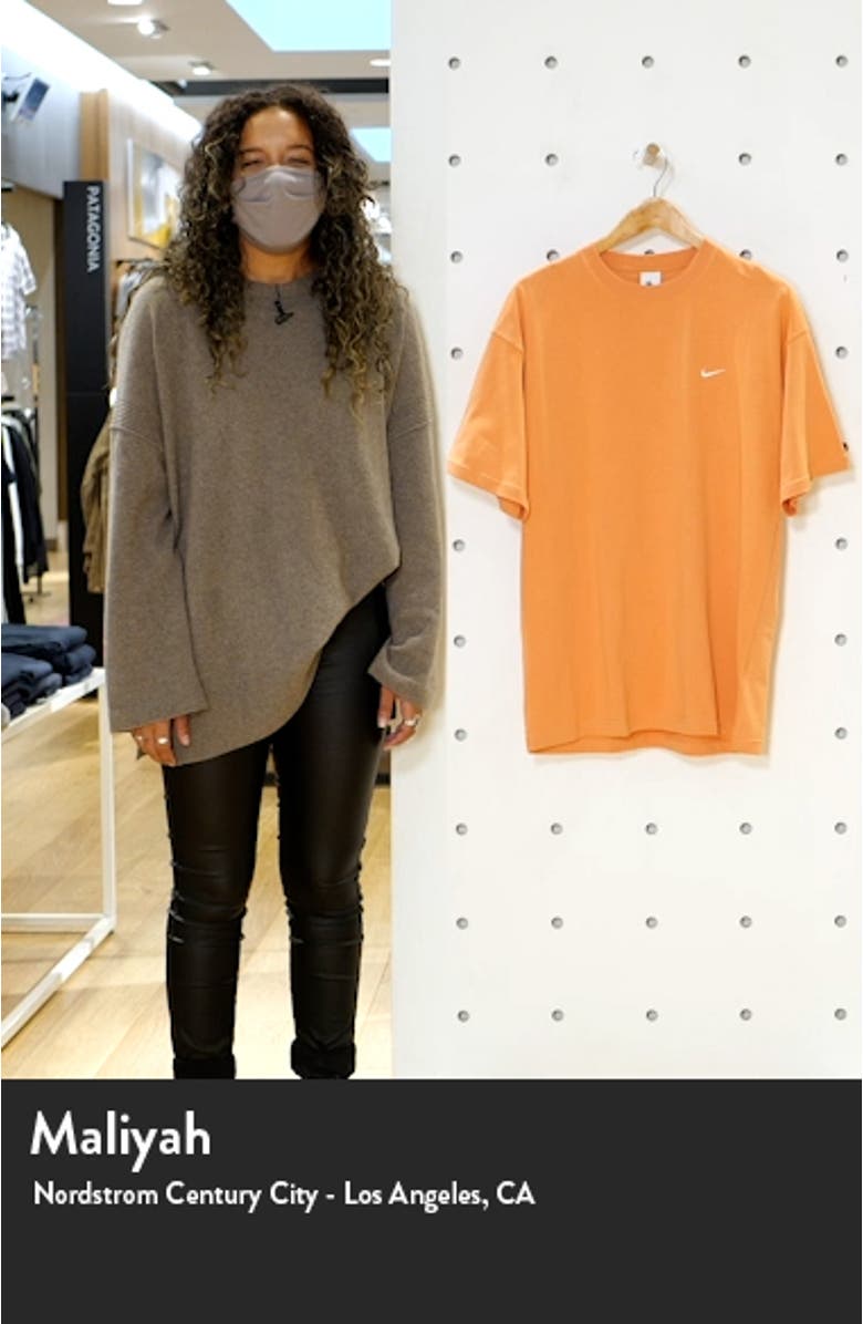 Lab Crewneck T-Shirt, sales video thumbnail