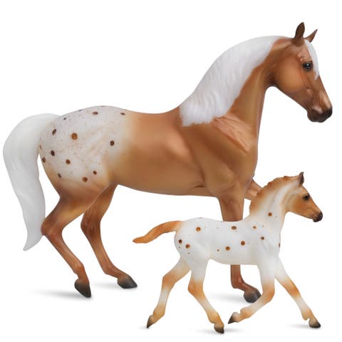 The Freedom Series Horse And Foal Set