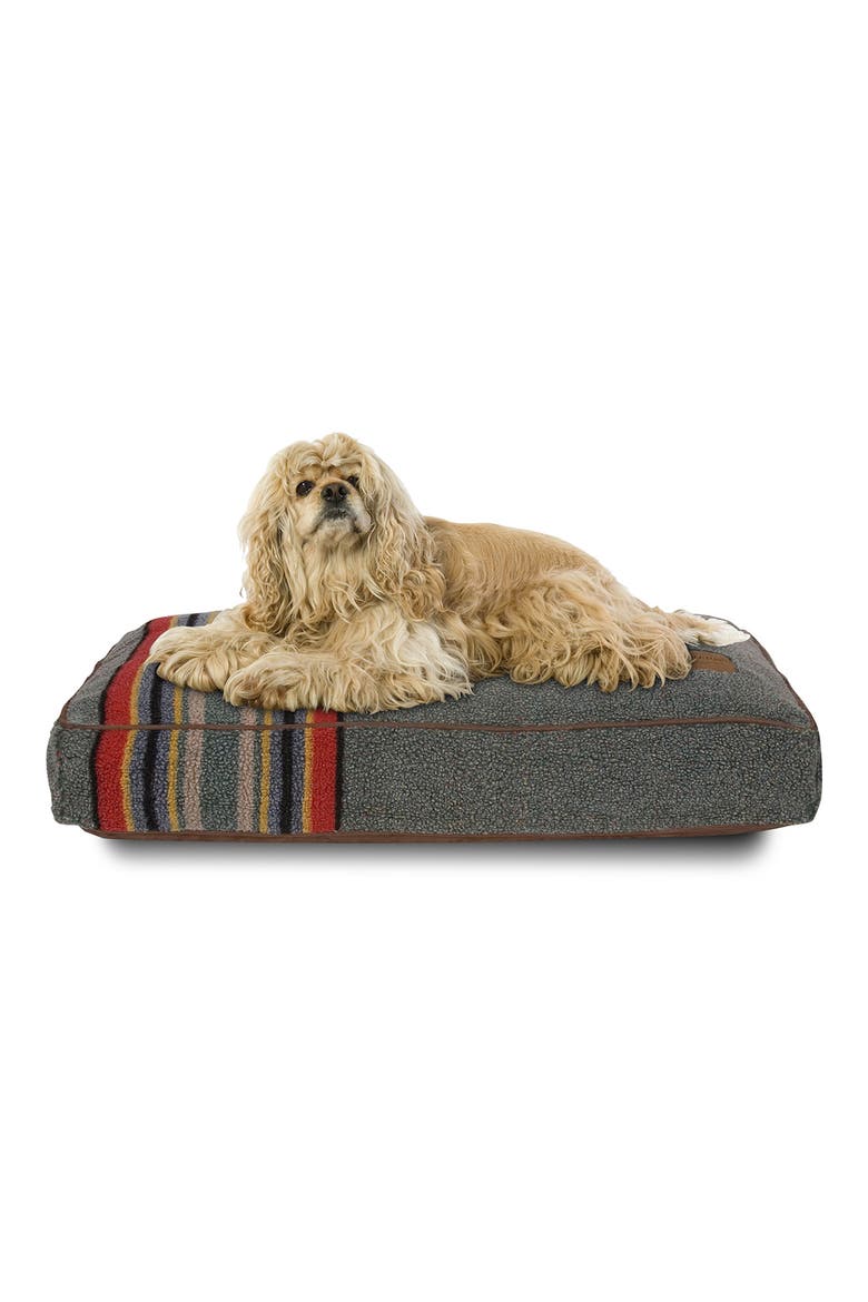 Yakima Camp Napper Dog Bed, Main, color, HEATHER GREEN