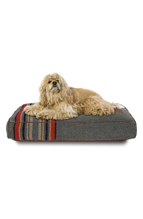 Yakima Camp Napper Dog Bed