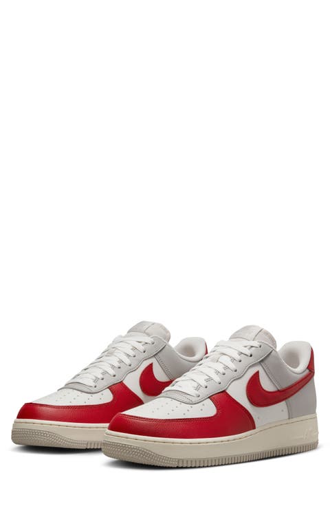 Air Force 1 '07 LV8 Basketball Sneaker (Men)