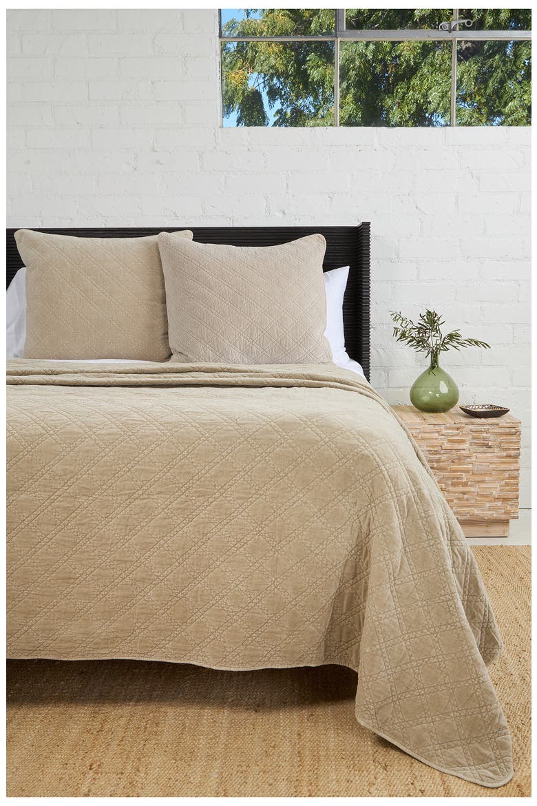 Brussels Coverlet, Alternate, color, TAUPE