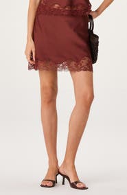 ASTR the Label Yulissa Lace Hem Miniskirt
