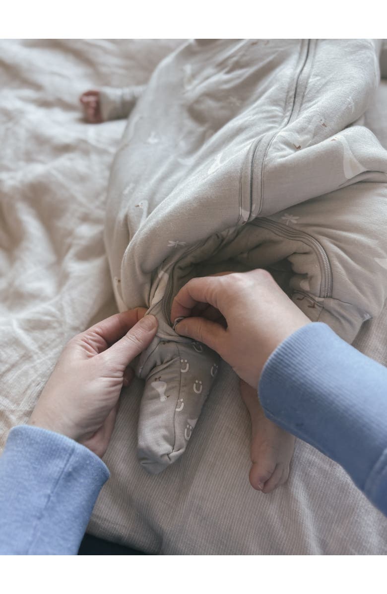 gunamuna Footie Sleep Sack 0.5 TOG, Alternate, color, Goose