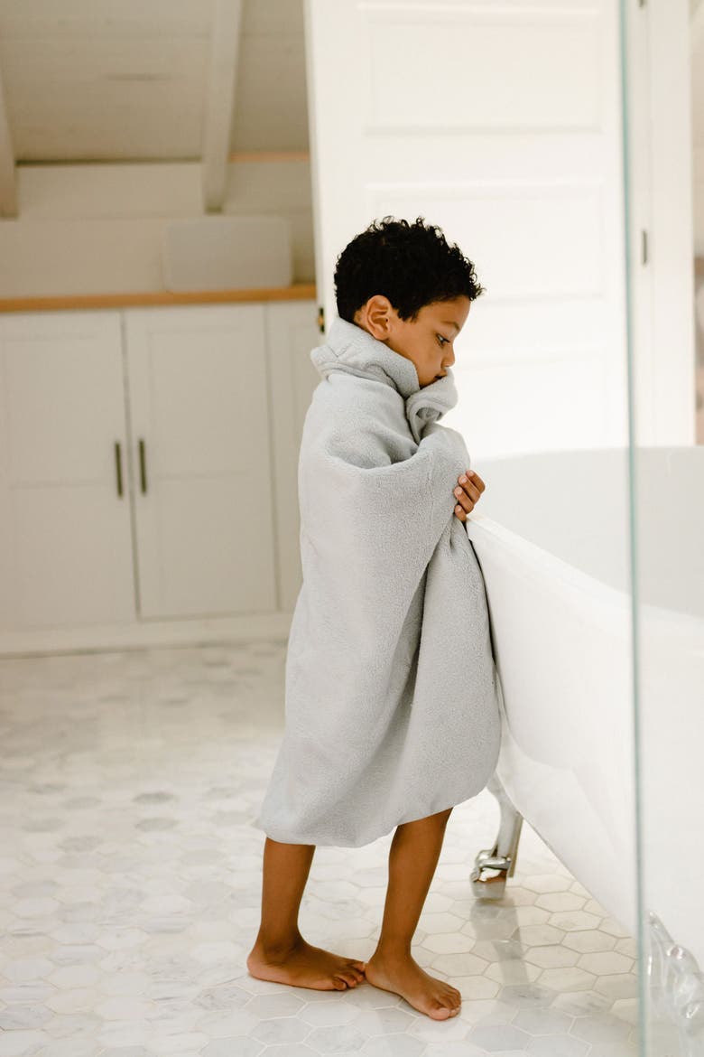Hooded Towel & Washcloth, Alternate, color, Misty Blue