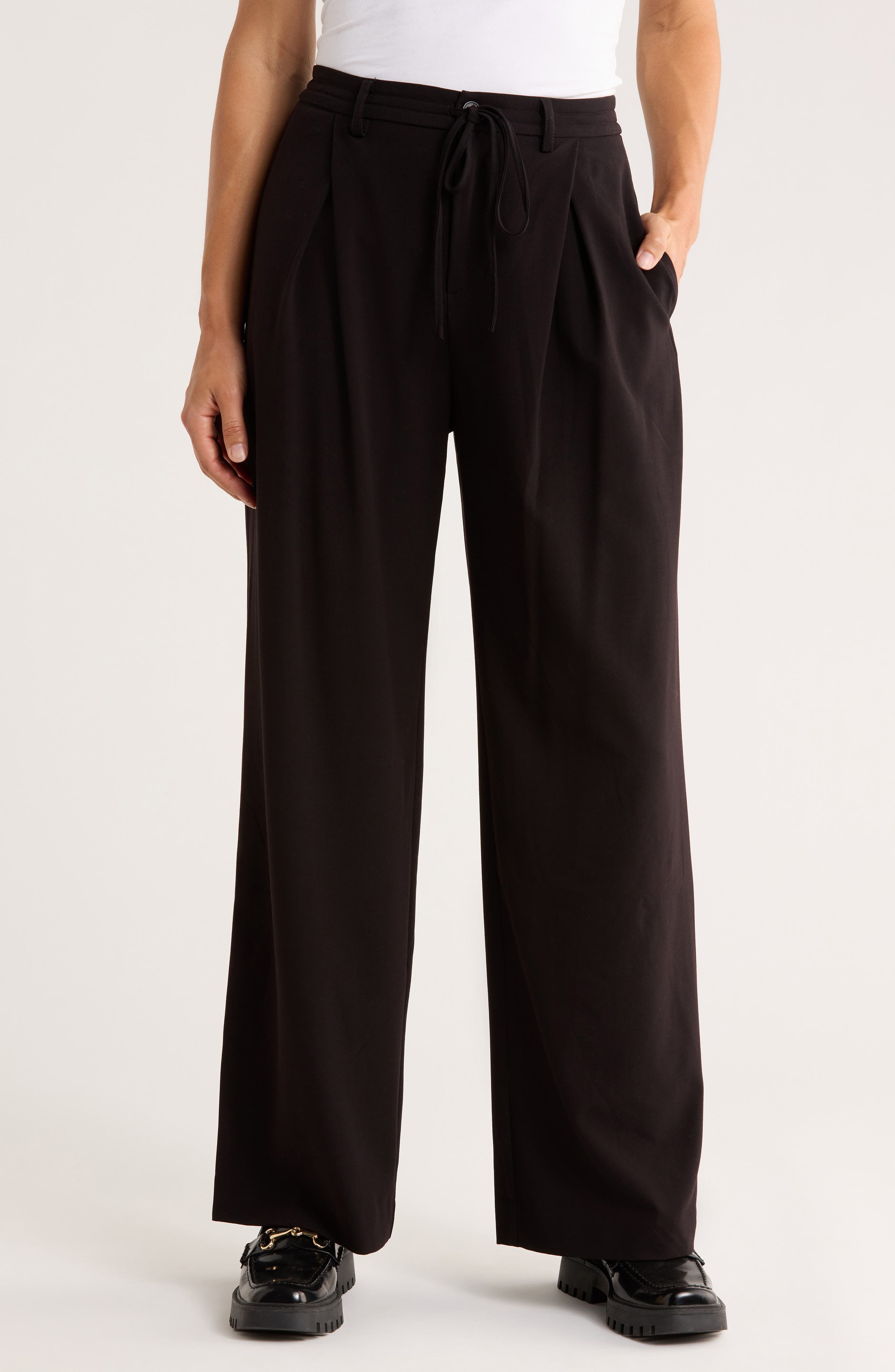 Ellen Tracy Pleated Front Wide Leg Pants