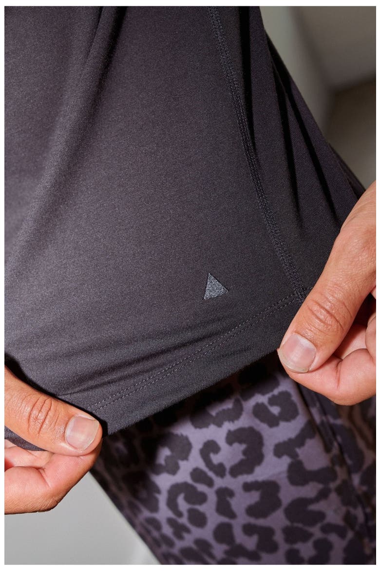 Adapt Tee, Alternate, color, Midnight