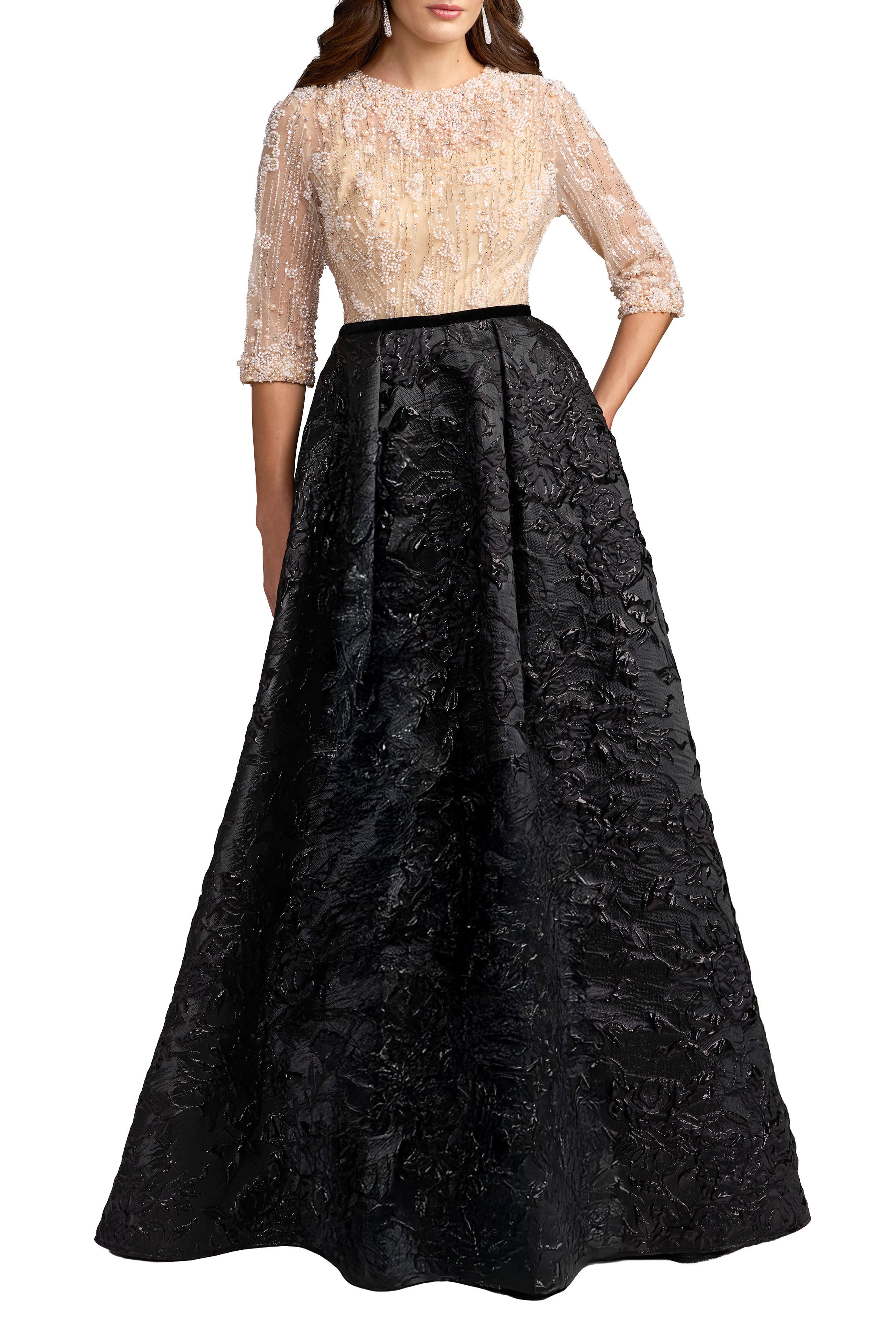 selected Beige Black