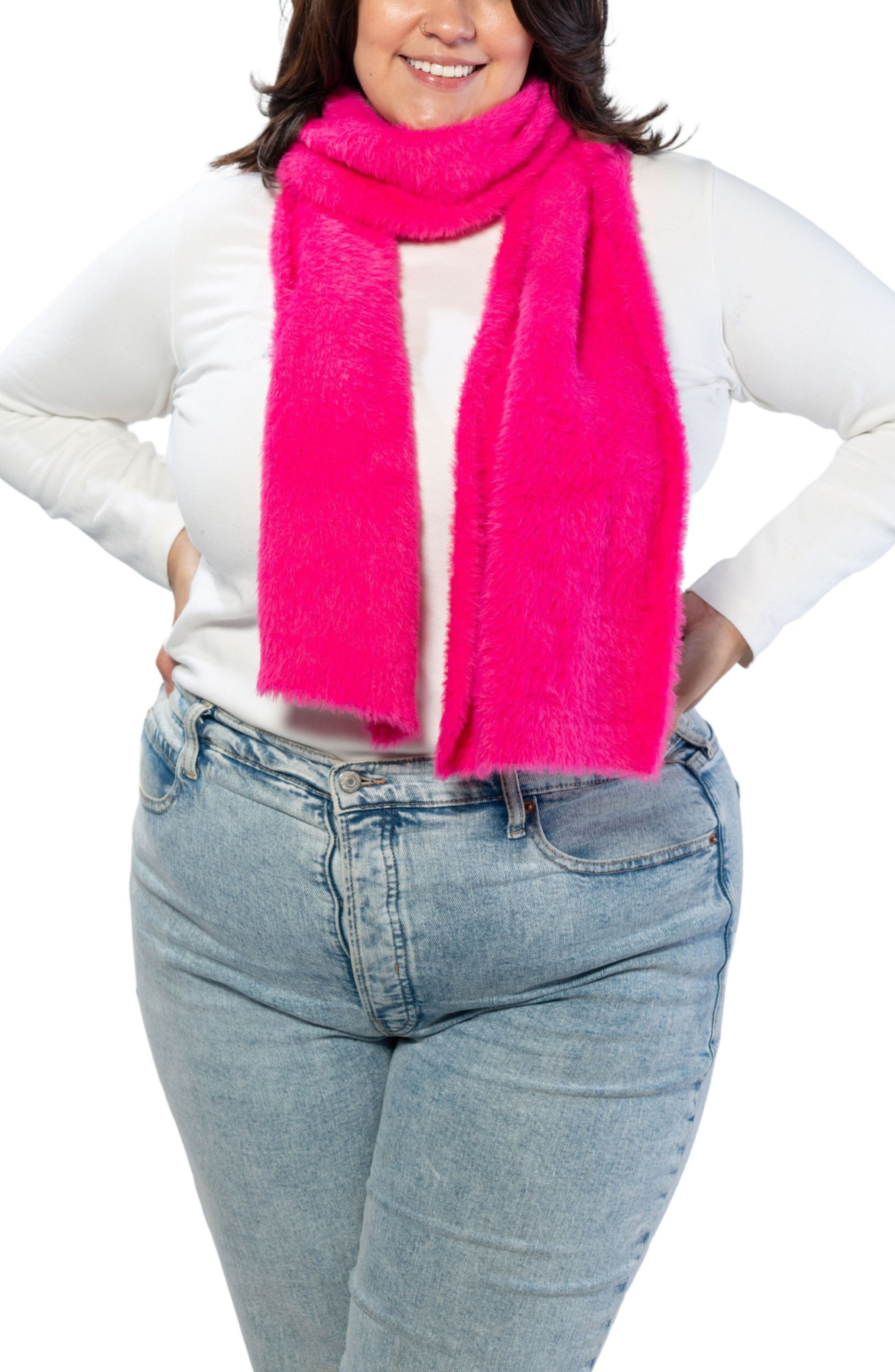 MARCUS ADLER Eyelash Scarf