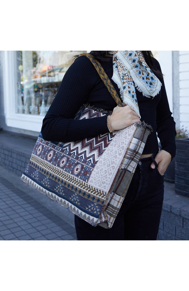 Vismaya Eminent Jacquard Bag, Alternate, color, Beige Brown