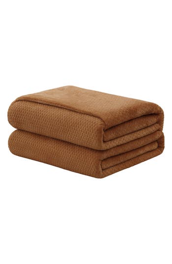 Luxury Home Textured Fleece Throw Blanket In Brown