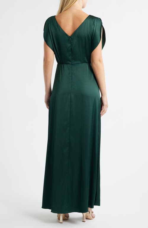 Julia Jordan Ruched Satin Gown In Green