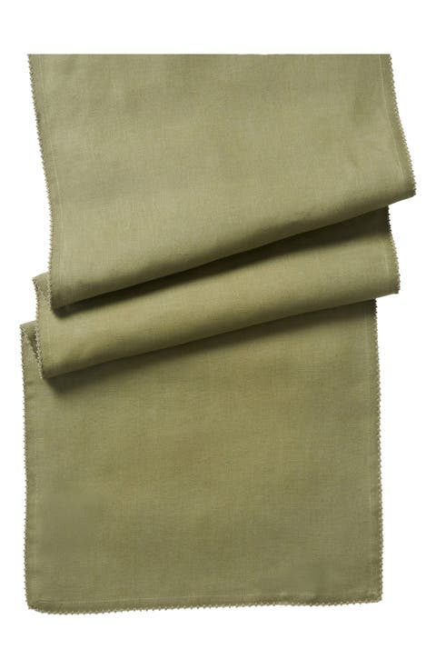 Berry Scallop Linen Table Runner
