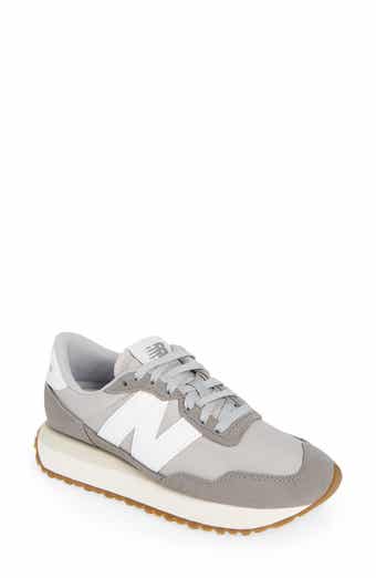 237 Sneaker