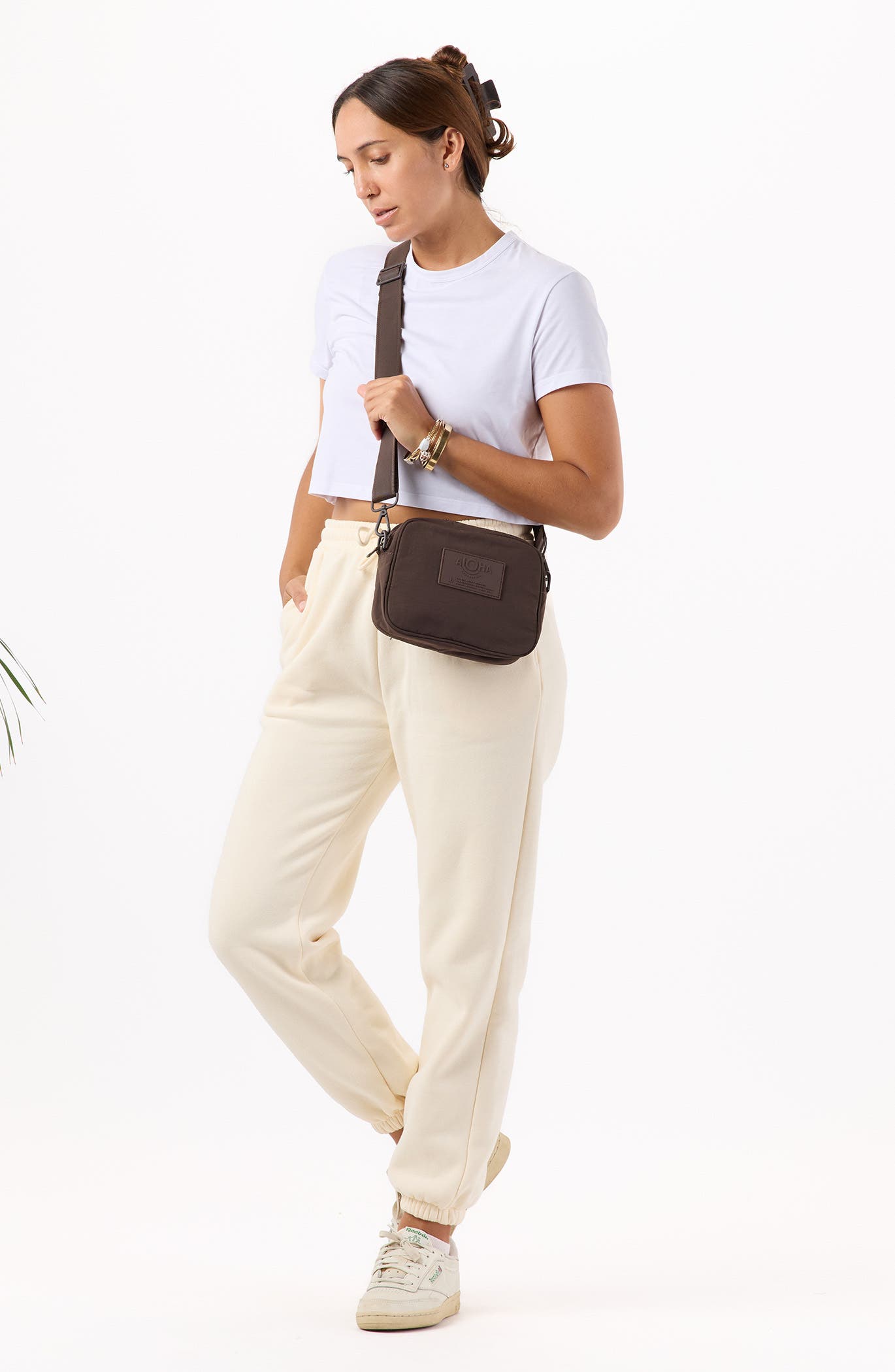 Aloha Collection Le Tour Water Resistant Crossbody Bag, Alternate, color, 