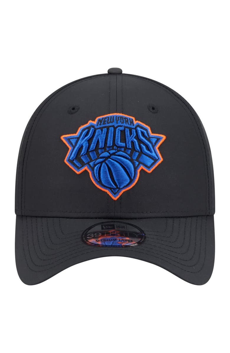 New Era Men's New Era Black New York Knicks Night 39THIRTY Flex Hat, Alternate, color,