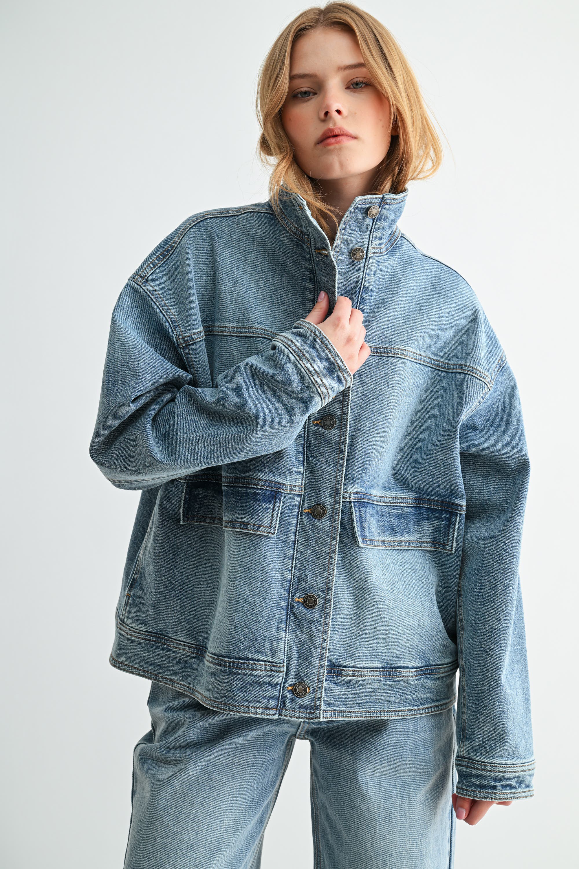 selected Medium Wash