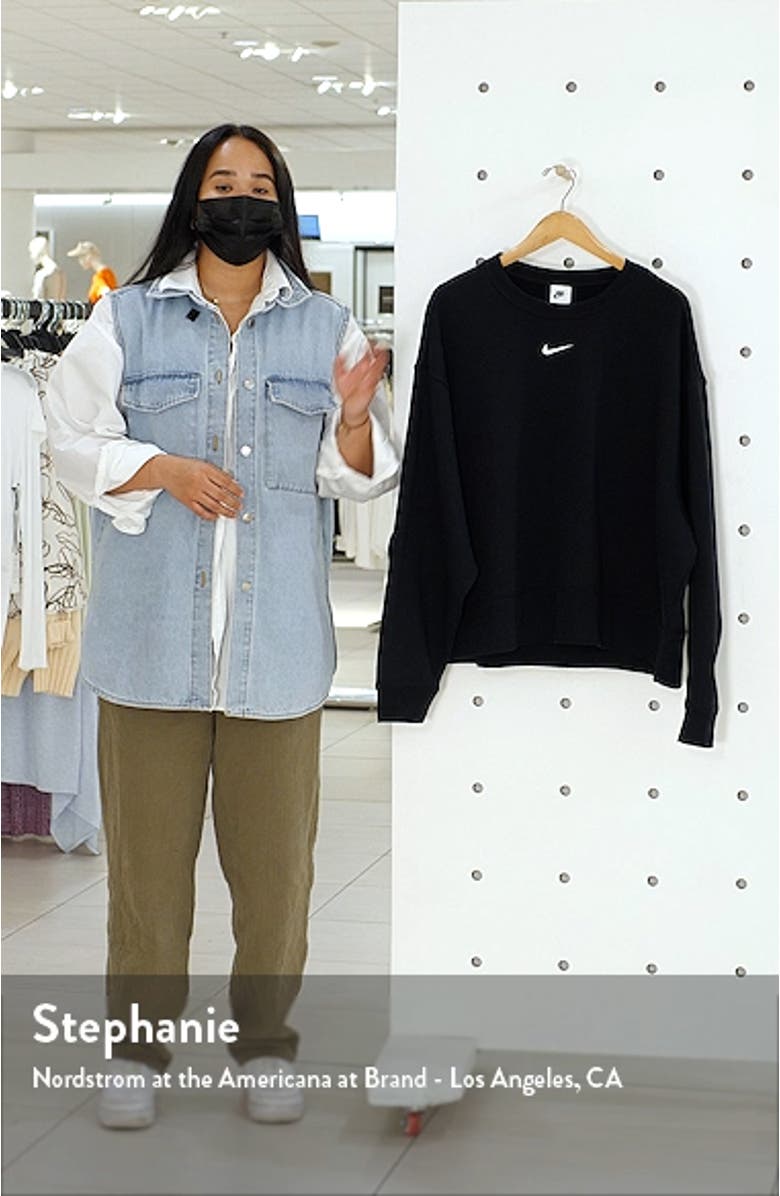 Sportswear Essential Sweatshirt, sales video thumbnail