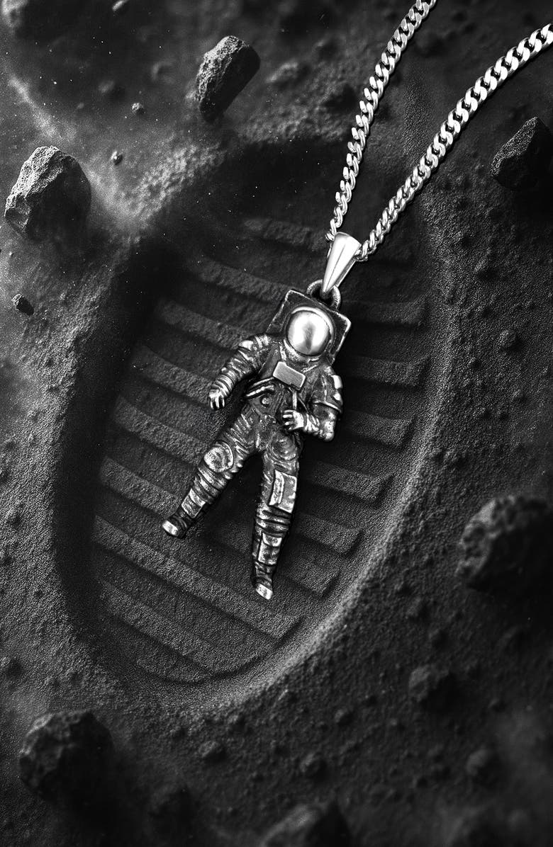 Vincero Men's Astronaut Pendant Necklace, Alternate, color, Sliver