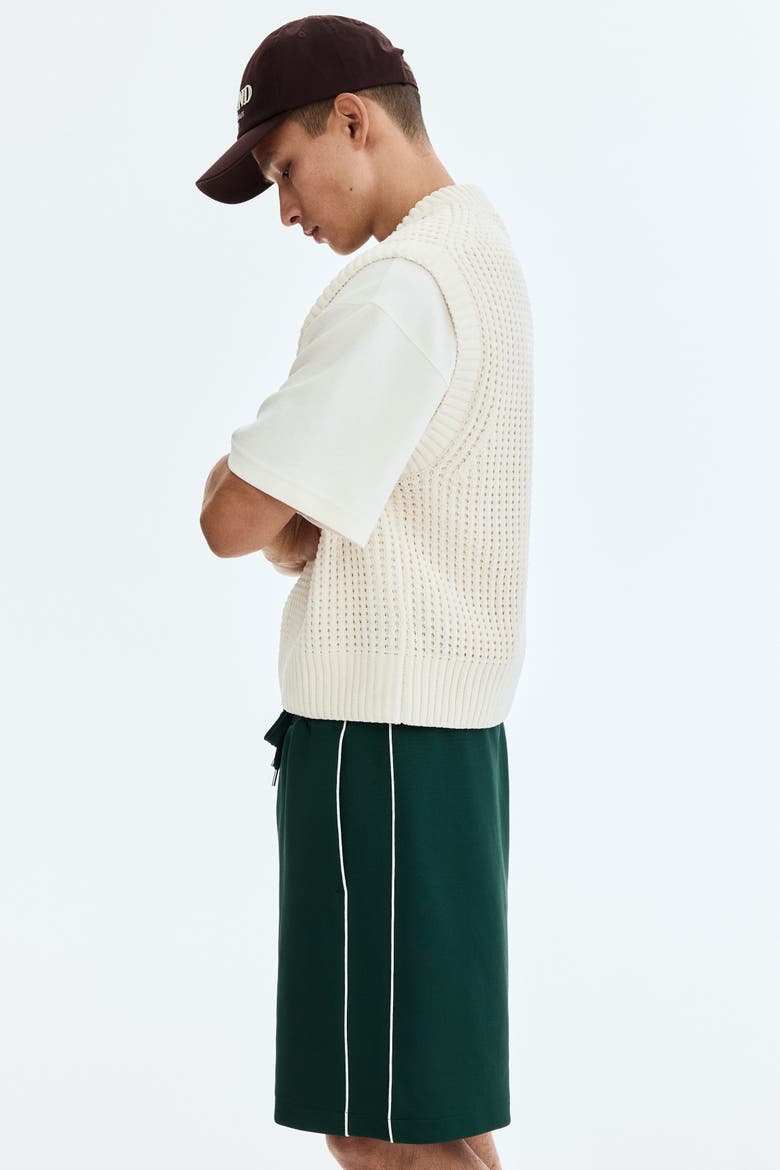 Relaxed-fit Shorts, Alternate, color, Green/white