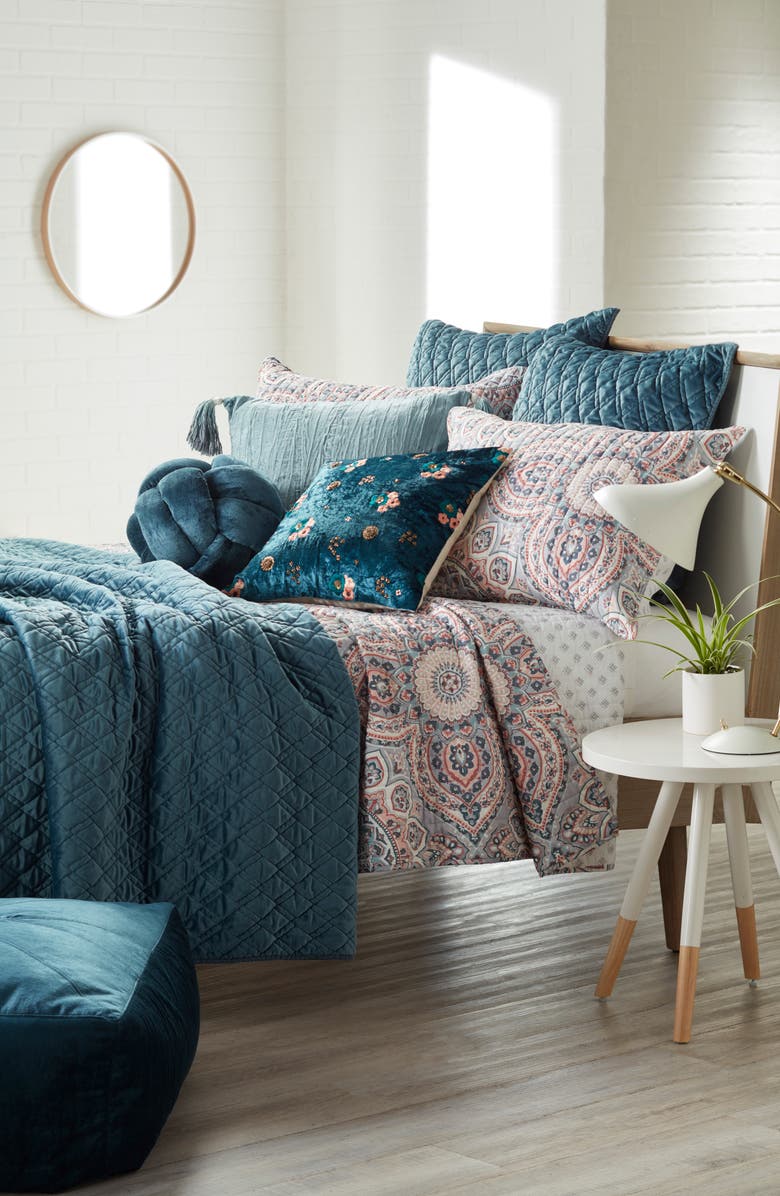 Levtex Selma Blush Reversible Quilt, Main, color, Blush