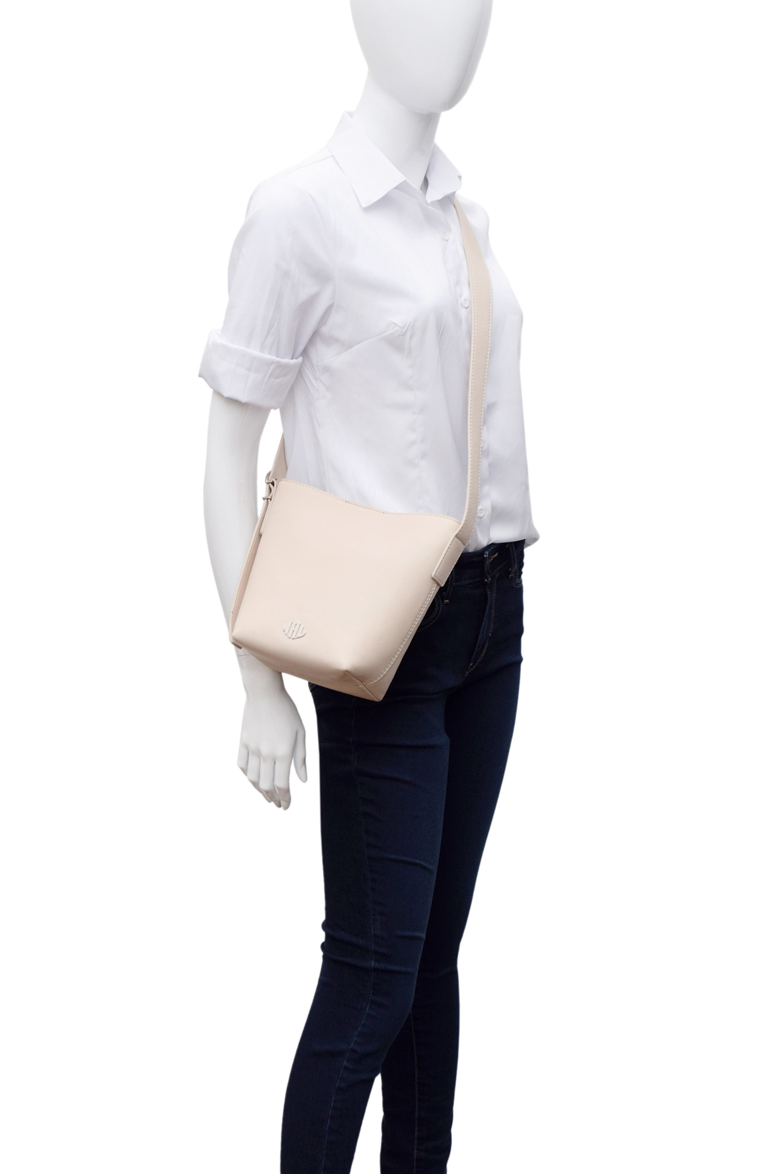 New Amsterdam Leatherworks Jayden Calfskin Leather Bucket Bag, Alternate, color, Ivory