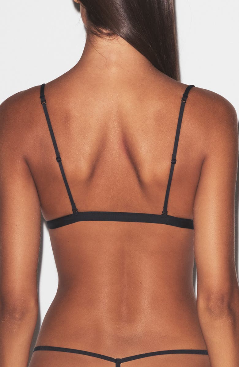 SKIMS Wireless Form Triangle Bra, Alternate, color, Onyx