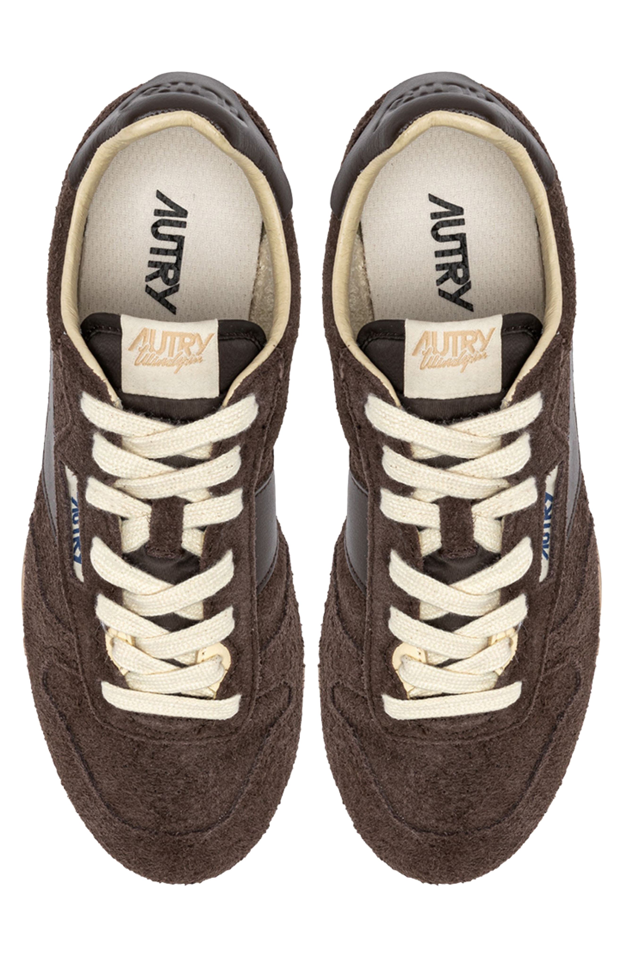 AUTRY Hyperway Low Sneaker, Alternate, color, Ebony