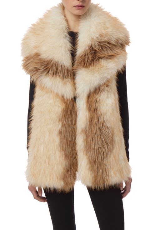 Mia Faux Fur Collar