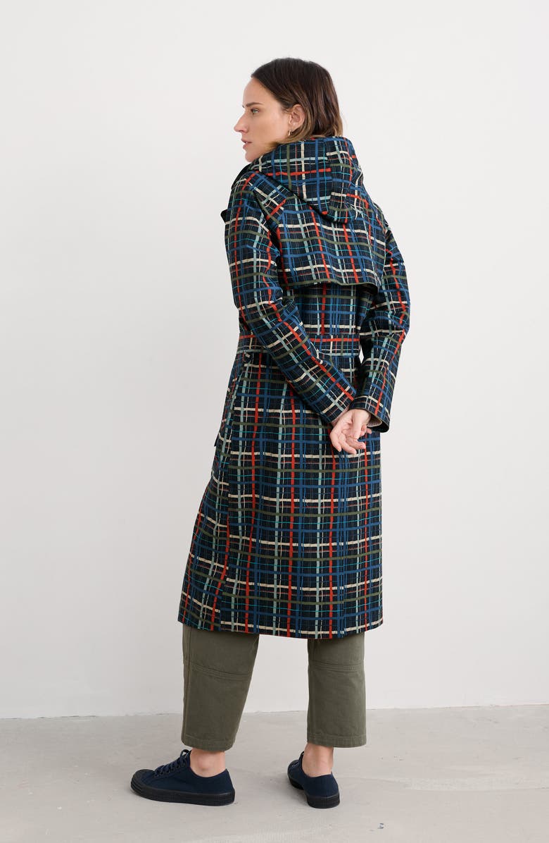 Seasalt Cornwall Penweathers Check Waterproof Organic Cotton Trench Coat, Alternate, color, Sketched Check Maritime