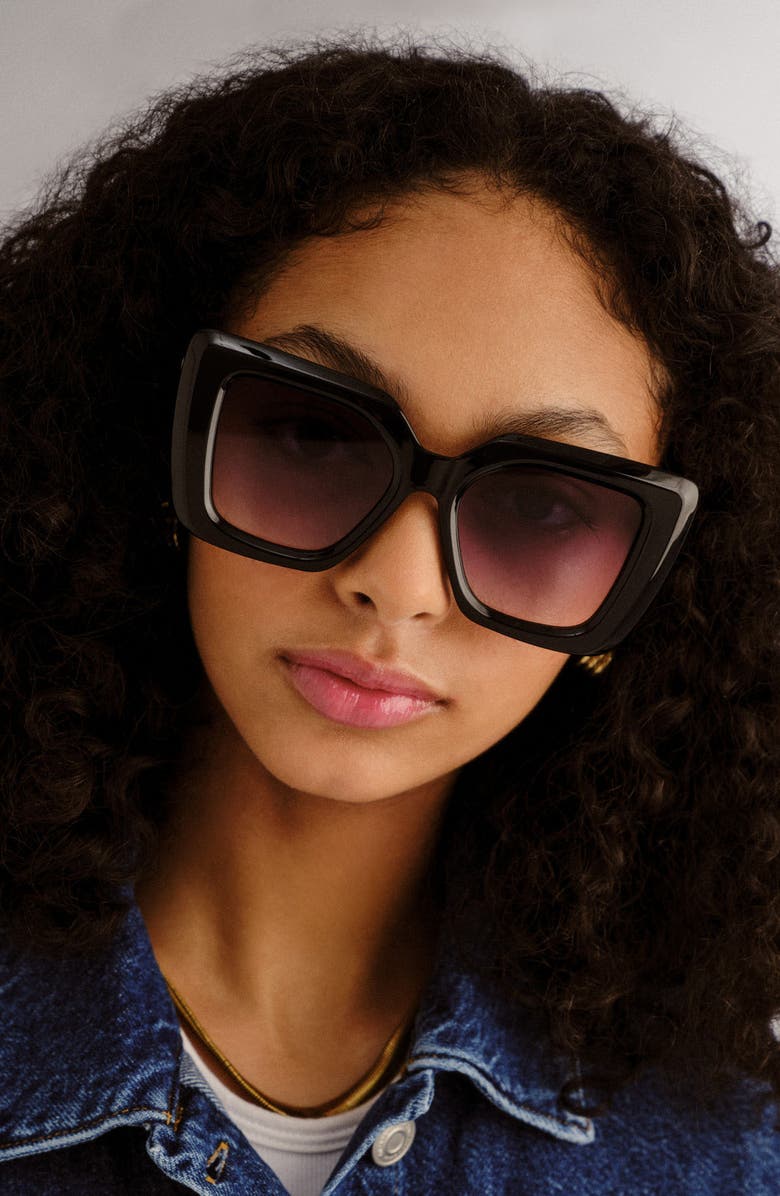 Le Specs Unimaginable 52mm Square Sunglasses, Alternate, color, Black/Smoke Grad