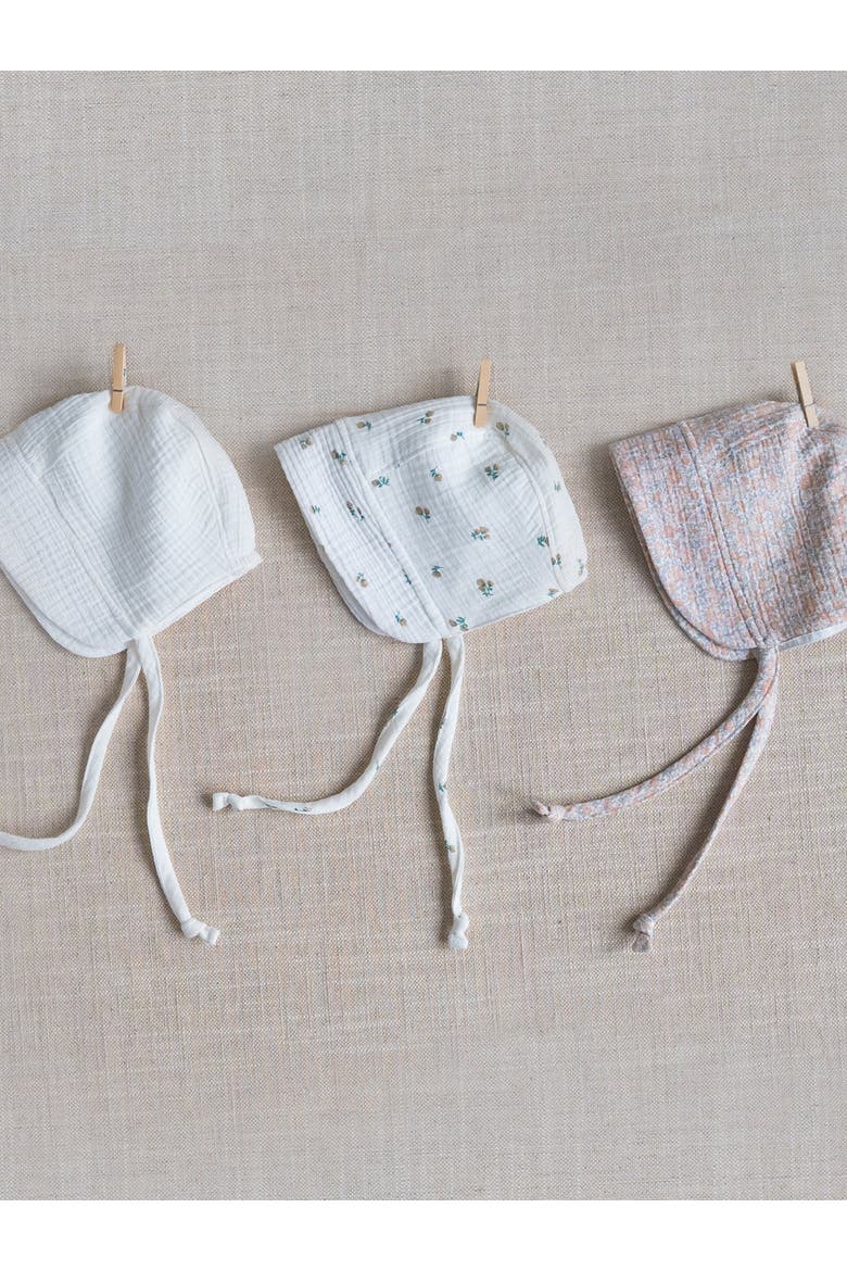 Organic Muslin Bonnet, Alternate, color, Palmer Floral / Dune + Laguna