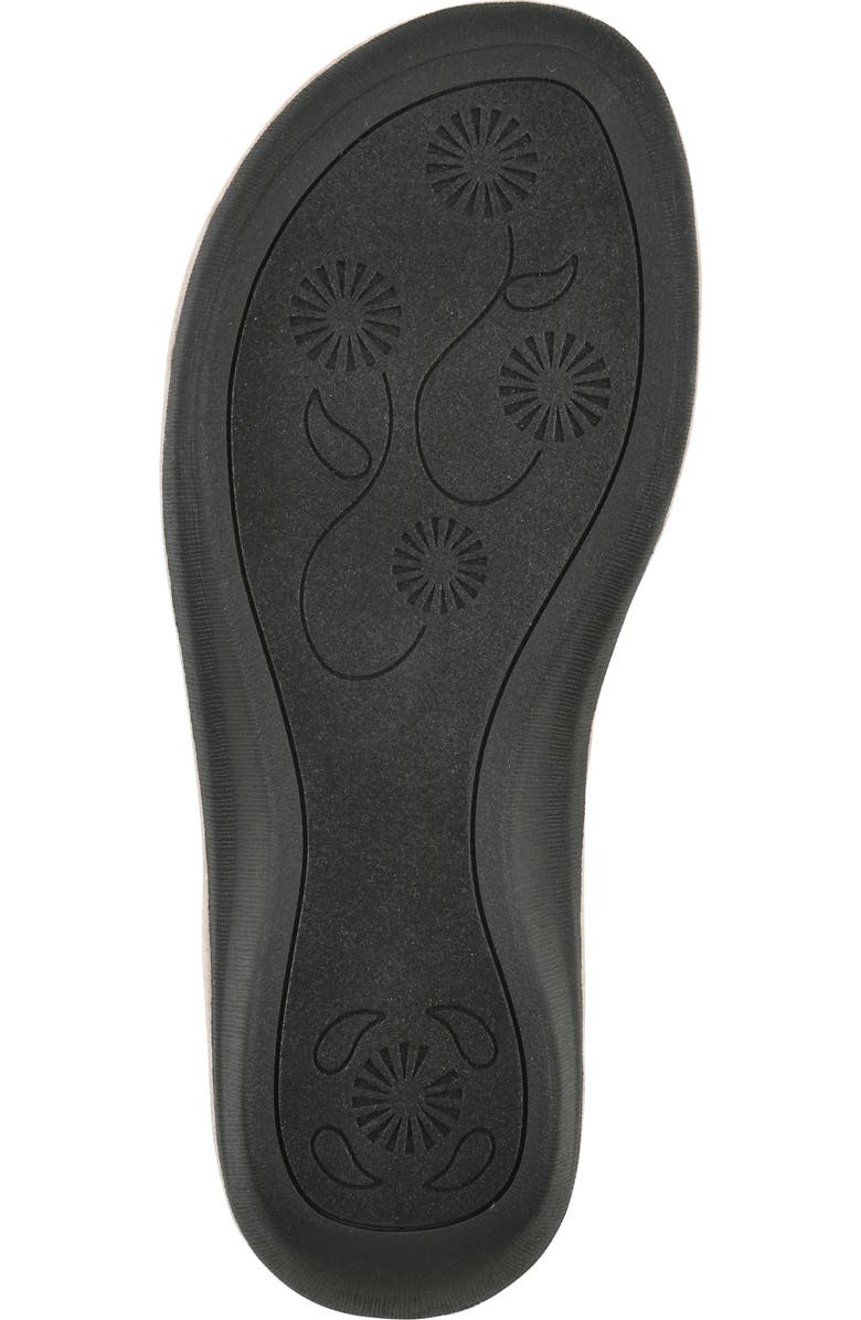 CLIFFS BY WHITE MOUNTAIN Caselyn Sandal, Alternate, color,