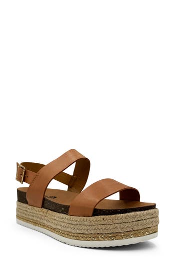 Shop Chelsea Crew Colby Platform Sandal In Tan Leather