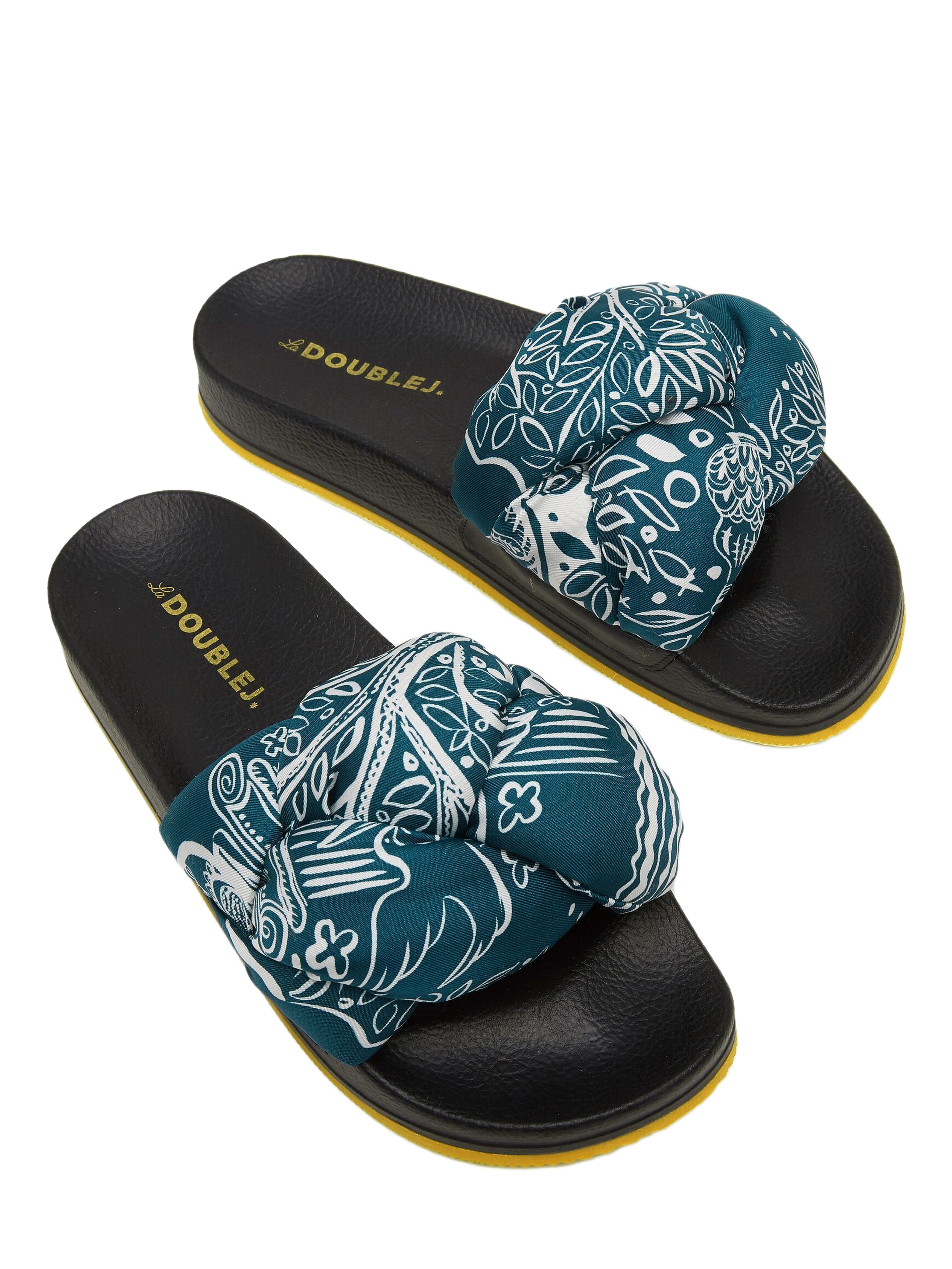 La DoubleJ Treccia Slides Ionic Blue Petro, Alternate, color, 