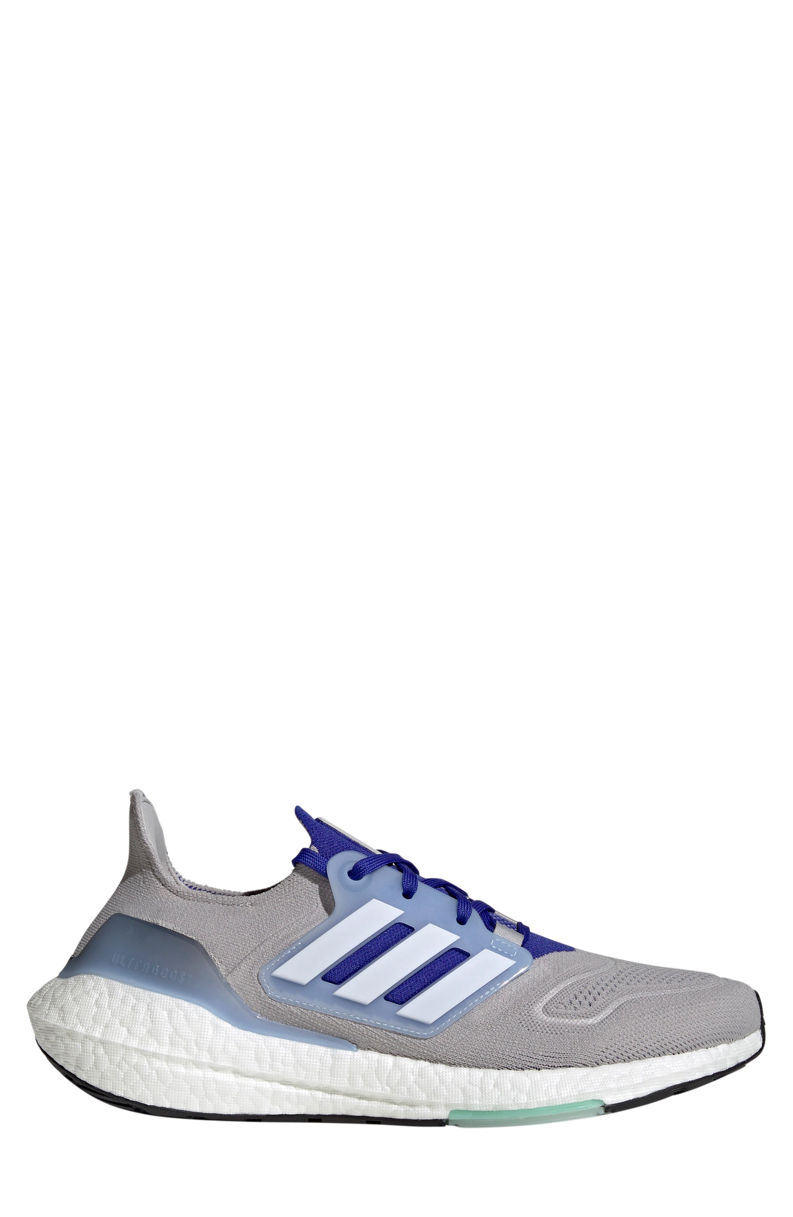 adidas Ultraboost 22 Running Shoe, Alternate, color, 