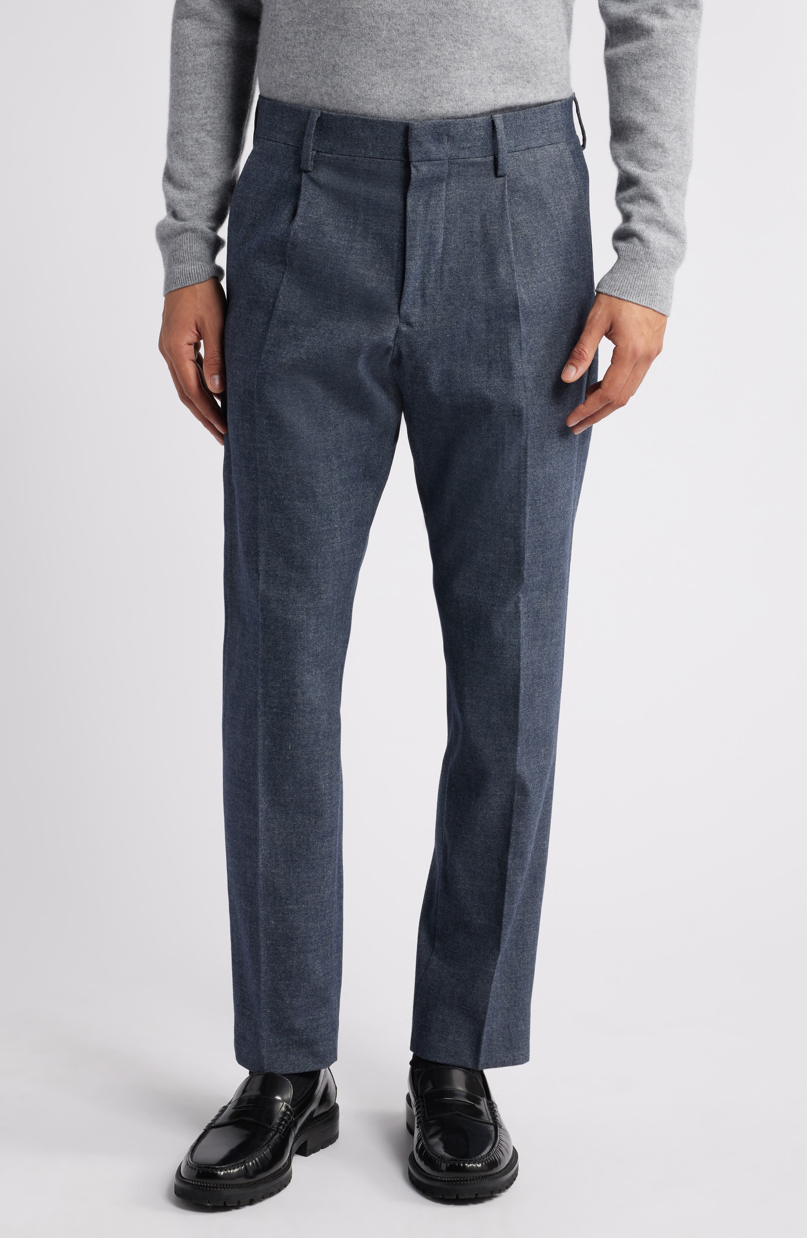 Bill 1067 Pleated Dress Pants
